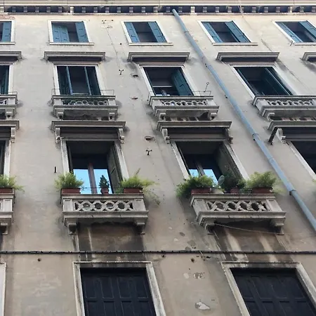 Ca' Degli Specchieri