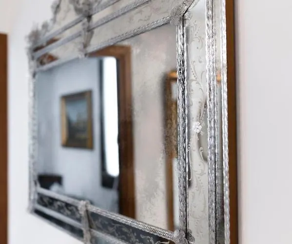 Ca' Degli Specchieri