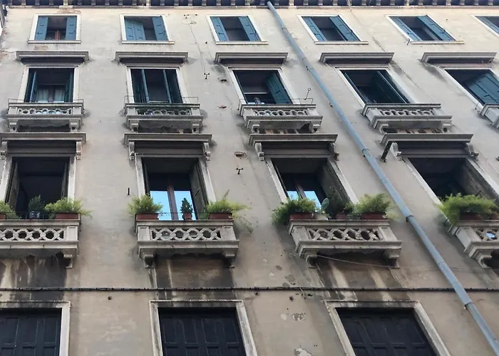 Ca' Degli Specchieri