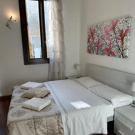 Ca' Degli Specchieri Venetië